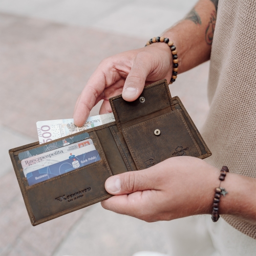 Portfel męski slim na karty skóra brąz RFID Leo 3392 (13).jpg