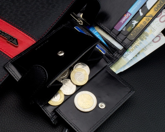 Średni portfel męski premium skóra naturalna z zapięciem SmartPay Connor 5.jpg