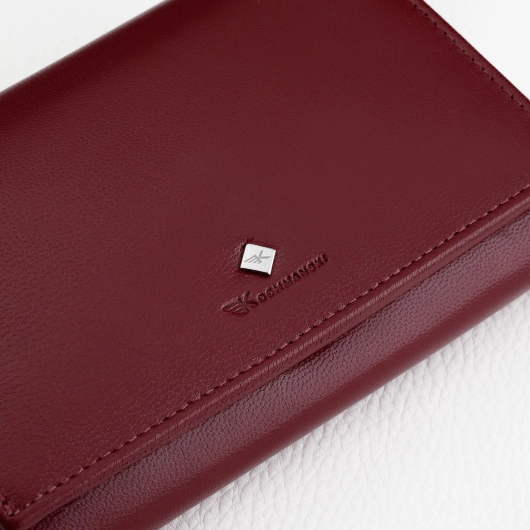 Kochmanski portfel damski bordowy skórzany średni na dokumenty z ochroną RFID Ruby 3680 (12).jpg
