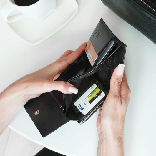Kochmanski portfel damski na bigiel skórzany czarny portmonetka RFID 3638 (10).JPG