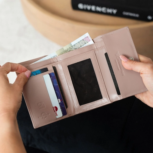 Kochmanski portfel damski na bigiel skórzany beżowy portmonetka RFID  3646 (6).jpg
