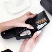 Kochmanski portfel damski skórzany czarny na zamek portmonetka RFID  3668 (10).JPG