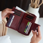 Kochmanski portfel damski średni bordo skórzany na zamek RFID 3710 (6).jpg